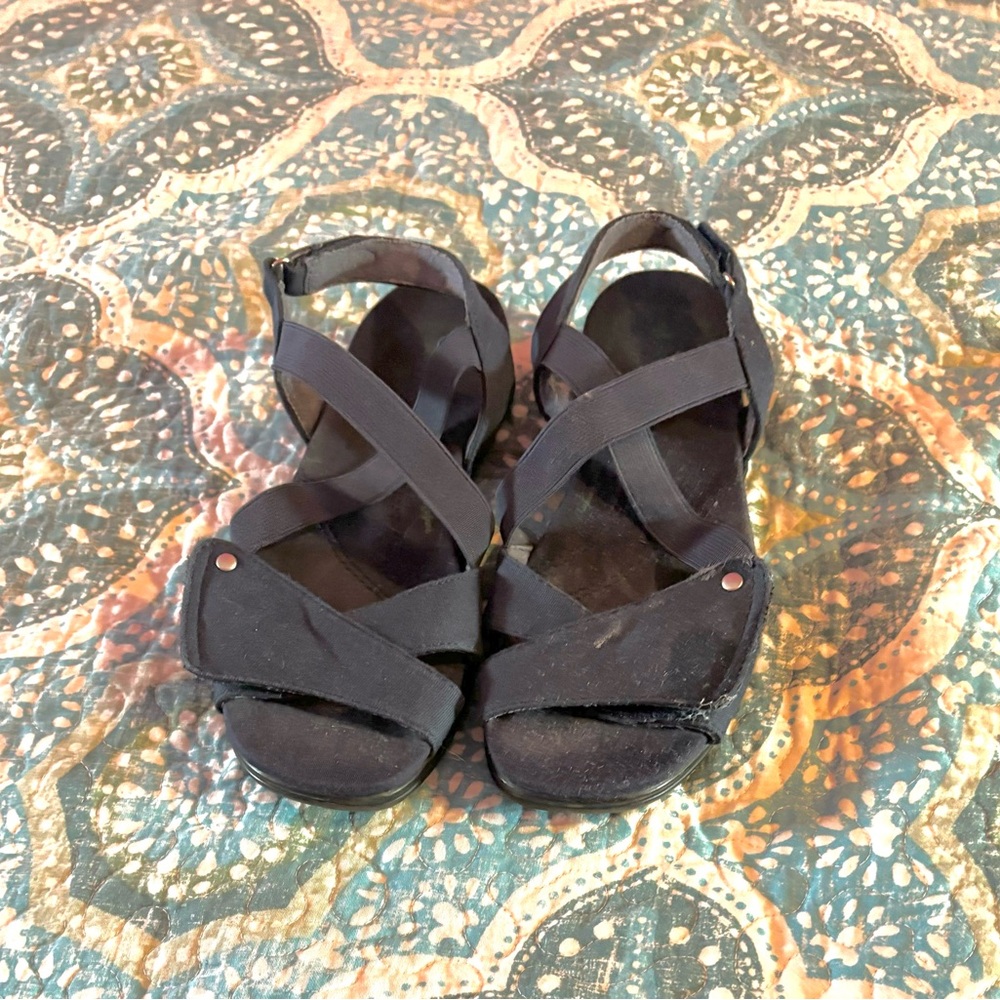 Grasshopper Women’s Navy Blue Sandals, Size 8